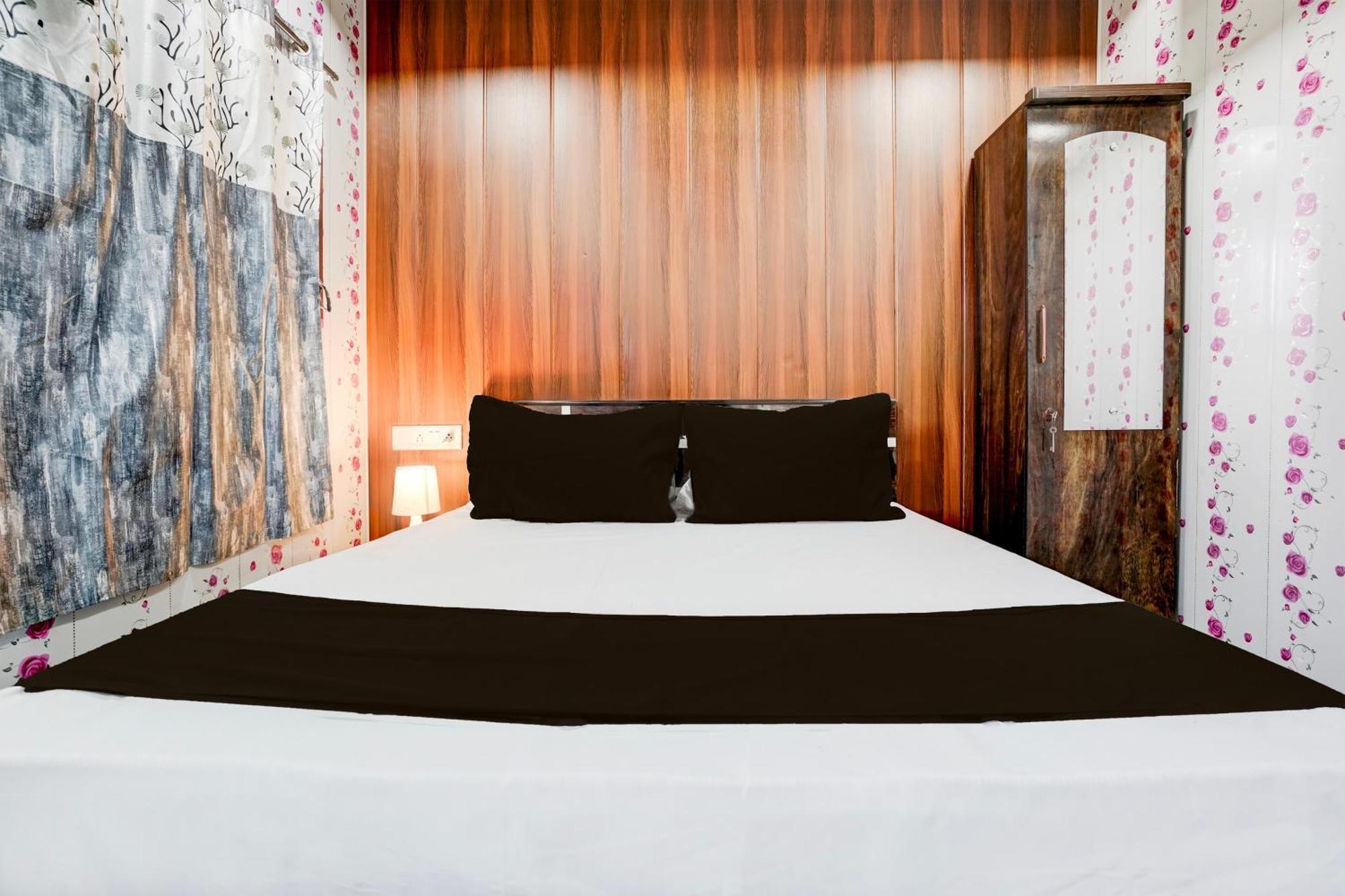 Hotel O Amma Bhau Residency Bombay Esterno foto