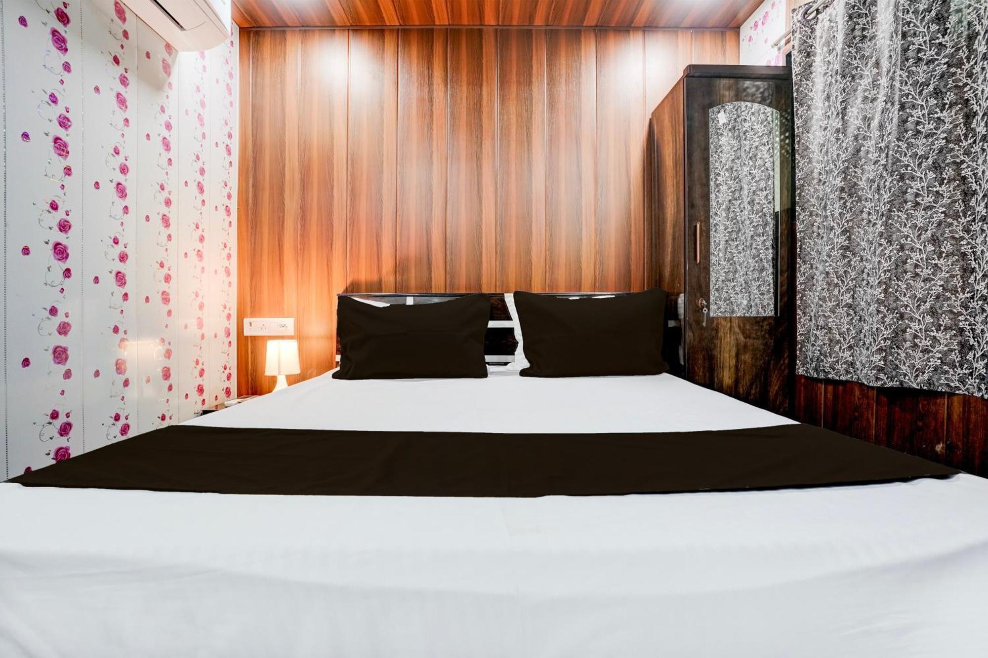 Hotel O Amma Bhau Residency Bombay Esterno foto